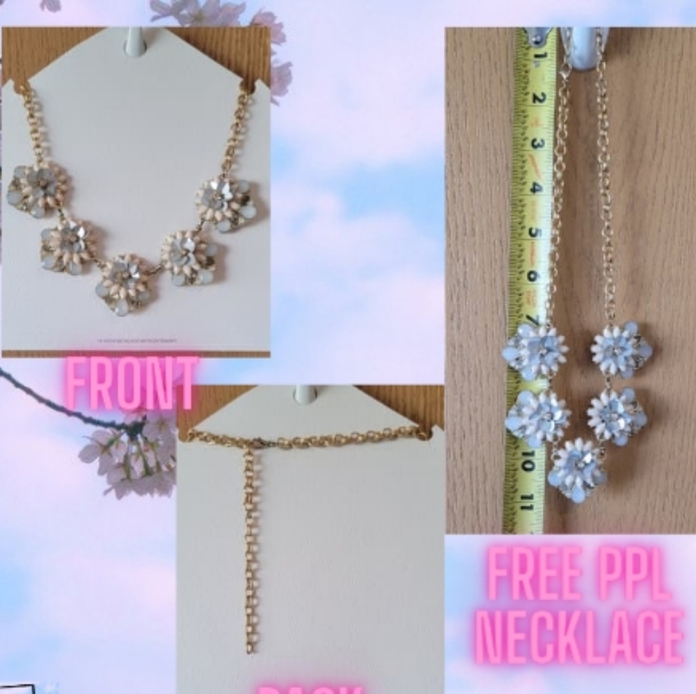 🔥NWOTs🔥 Blue Flower Necklace from Free People